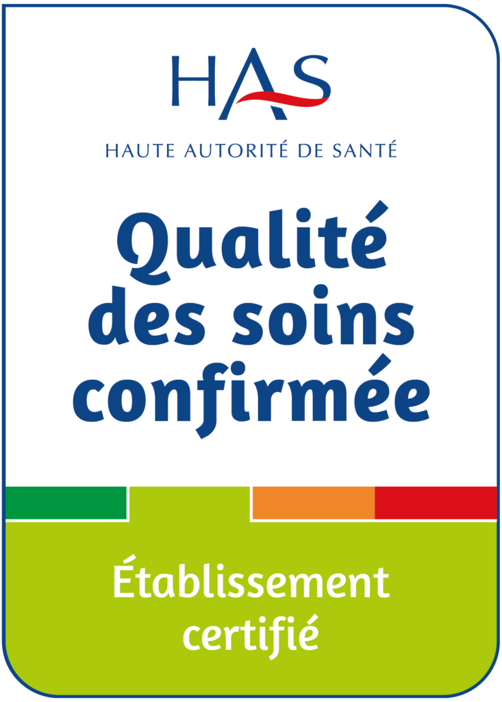 Macaron de niveau de certification (3) HAS - Qualité des soins confirmée pour l'HADAR, établissement certifié, logo officiel